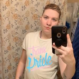 Meet your Posher, Chrystian